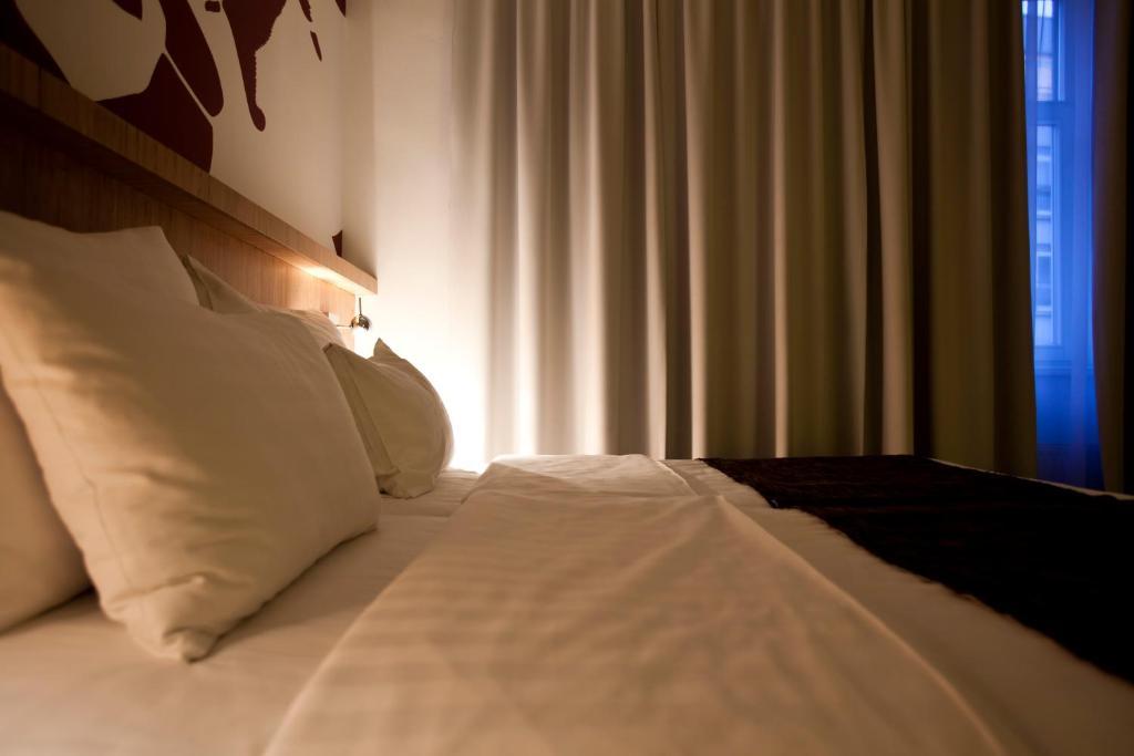 Dahlia Inn Praha Rom bilde